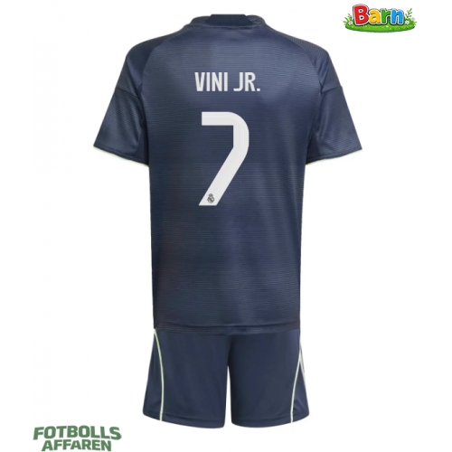 Real Madrid Vinicius Junior #7 Bortaställ Barn 2025-26 Kortärmad (+ Korta byxor)